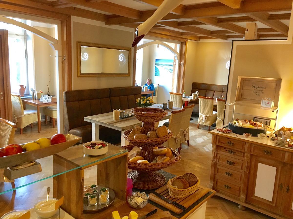 Hotel Villa Schwanebeck บินซ์ ภายนอก รูปภาพ